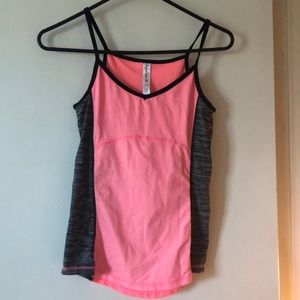 Athletic tank top